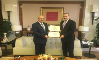 Rektörümüz Prof. Dr. Musa Yıldız, Ticaret Bakan Yardımcısı Sezai Uçarmak'ı Ziyaret Etti